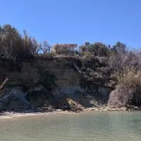 Casa di Nonno, hotel v destinaci Alikanas