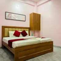 Hotel Vrinda mohan kunj Near Prem Mandir, hotel v destinaci Vrindavan