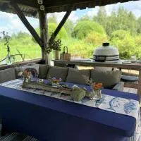 Wiire Private Holiday Home & Smoke Sauna, hotel a Saulepa