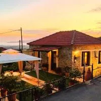 아그리아에 위치한 호텔 Traditional house at Pelion seaside