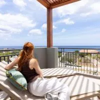 Coral Estate Ocean View Apartments, hotel in Willemstad
