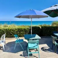 코스타 레이에 위치한 호텔 Maestrale Vista Mare e Spiaggia Privata Costa Rei Suites