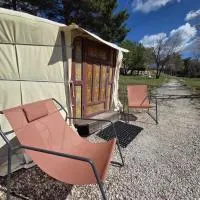 Destination Ailleurs, Hotel in Castellane