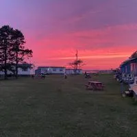 Blue Spruces Cottages、Hampton のホテル