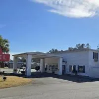 OYO Hampton South Carolina Hwy 278, Hotel in Hampton-Varnville Airport