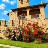 Il Castelletto di Gomo - Relax nella natura con SPA privata outdoor, מלון בGodiasco