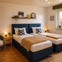 Ideale Monteursunterkunft 3 Zimmer mit getrennten Betten, hotel en Büdingen