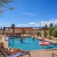 Falcon Cottage، فندق في باهرومب