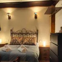 El callejón del Santo, hotel u gradu 'Ubrique'