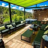 Colibiţa में, होटल Cazare Colibita - Casa Lipan cu jacuzzi, foișor și loc de joacă