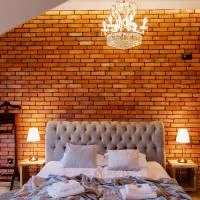 Apartament z wanną wolnostojącą، فندق في Stare Miasto
