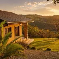 Wide Horizons Mountain Retreat, Eswatini, Swaziland, 26KM from Malkerns, hotel v destinaci Malkerns