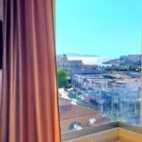 Aelia Sea View Apartments Rafina close to the Port , Airport & Athens, hotell i Rafina
