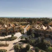 Verdelago Resort: Praia Verde'de bir otel