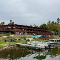 Solon Springs में, होटल St. Croix Inn