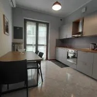 CASA GARIBALDI ASTI STORICA 3 camere da letto, hôtel à Asti