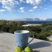 Casa del Sole & Breakfast & Garage, hotel i Klenovica