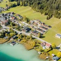 Regitnig - 4 Sterne Hotel und Chalets, ξενοδοχείο σε Weissensee