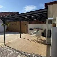 Villa Carmel - Private Camino de Santiago House in Rabaçal, hotel i Rabaçal