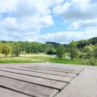 Attendorn में, होटल Ferienwohnung mit Seeblick in Attendorn Ahauser Stausee Sauerland