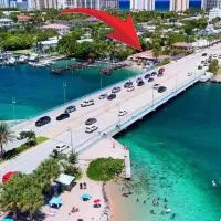 Blue Heron Bridge Hotel and Dive Club, hotel en Riviera Beach