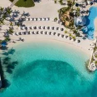Blue Haven Resort- All Inclusive, מלון בפרובידנסיאלס