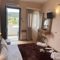 Isidora Hotel, hotel di Agia Marina Aegina