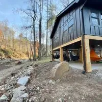 Cozy Creekside cabin- 35m to Boone, hotel v destinácii Butler