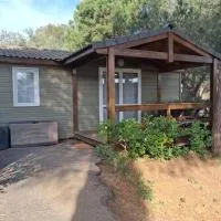 Agde में, होटल Chalet climatisé 6 personnes