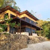 Sand Island Beach and Dive Resort, hotel din Culion