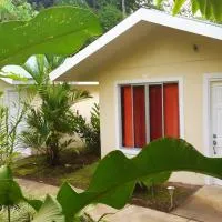 Tropical Paradise Bungalows, hotell sihtkohas Pital