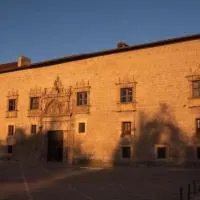 Castilla Termal Palacio de Avellaneda, hotel u gradu Penjaranda de Duero