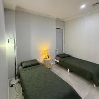 Cozy Twins Room with 2 Comfortable Single Beds, hotel v mestu Revesby