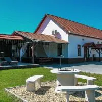 Maja Vendégház Nagyvisnyó – hotel w mieście Nagyvisnyó