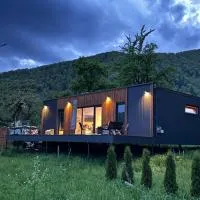 B-House: Tyudov şehrinde bir otel