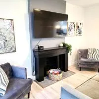 Charming Historic Shaw Home Near Botanical Garden, hôtel à Saint-Louis