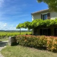 Ecrin au milieu des vignes, hotel di Uchaux