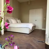 Perron Boutique Stay, хотел в Тилбург