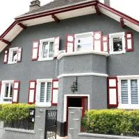 Villa Bellevue Genève, hotell i Annemasse