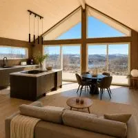 Jarfjord Nature Escape، فندق في Herjenes