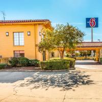 Motel 6-Monroe, LA, hotel near Monroe Regional Airport - MLU, Monroe