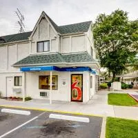 Motel 6-Wheat Ridge, CO - West - Denver North, hotelli kohteessa Wheat Ridge