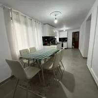 Canyon River House, хотел в Çorovodë