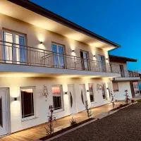 Sol Apartments Gjiri Lalzi, hotel di Drac