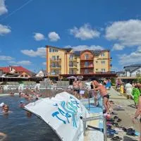 Hotel Doina 2 Tasnad, hotel di Tăşnad