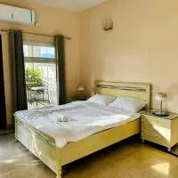 Private garden view Balcony Suite, hotelli kohteessa Islamabad
