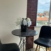 Central apartment 4, hotel sa Gjilan