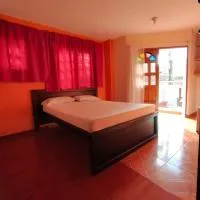 Hotel zona rosa marinilla, viešbutis mieste Marinilja