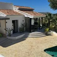 Casa Lulu een Oase van rust op 2 km van de Arenal, ξενοδοχείο σε El Tosalet