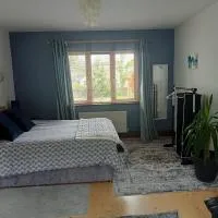 Clonakilty West Cork Private Bedroom, hotel din Clonakilty